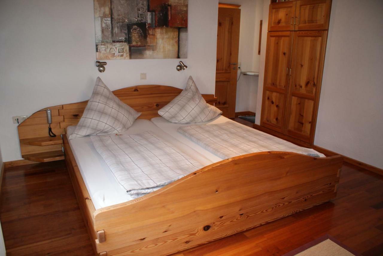 Gaestehaus Ehrhardt Schweigen-Rechtenbach Kültér fotó