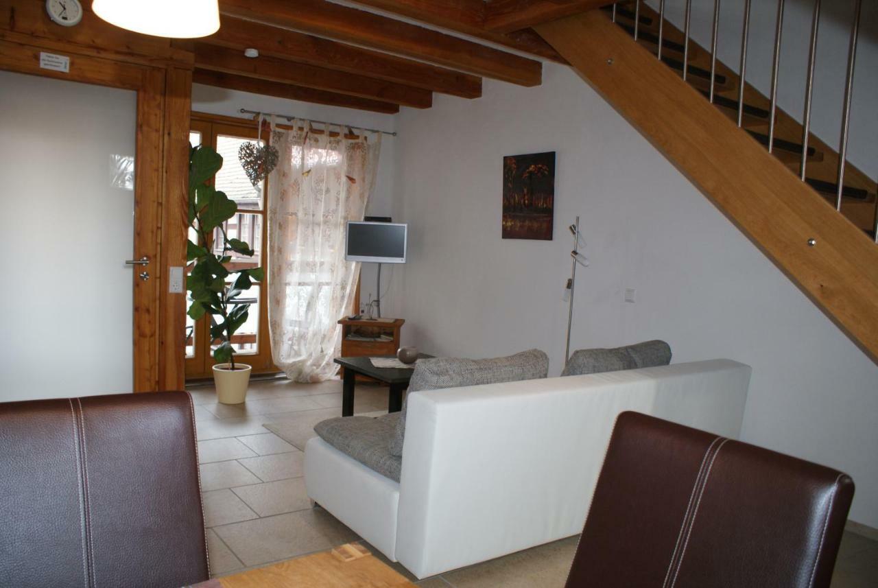 Gaestehaus Ehrhardt Schweigen-Rechtenbach Kültér fotó